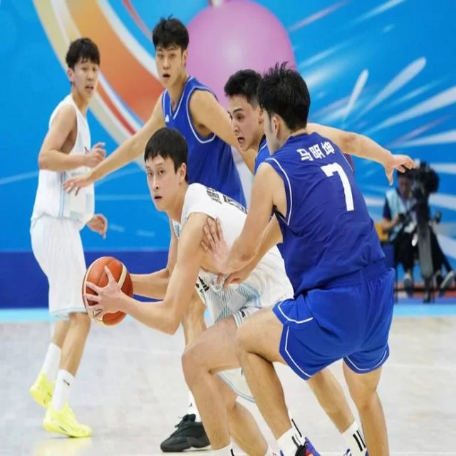 盘点媒体关注焦点的年轻化趋势与挑战